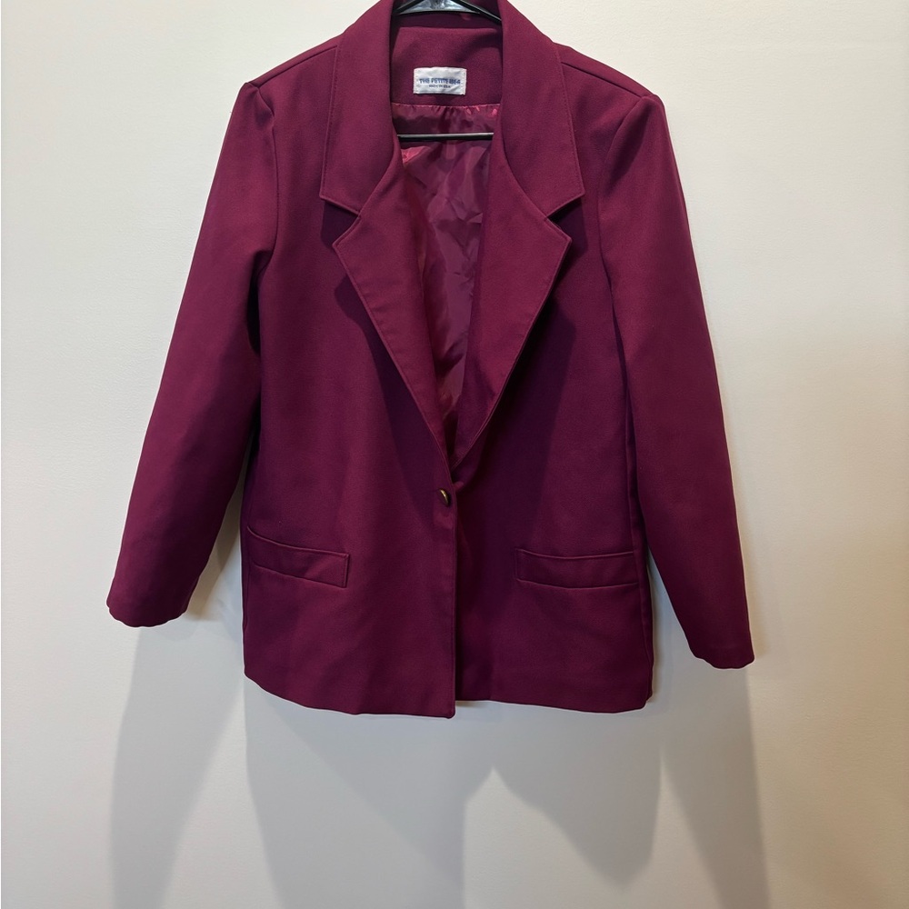 🐾 Elegant Maroon Women's Blazer: Size 12 🐾